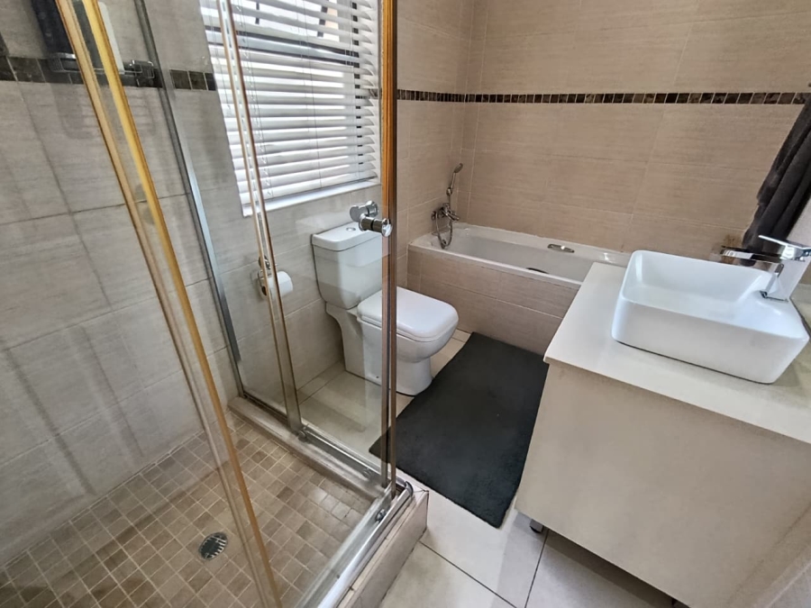 4 Bedroom Property for Sale in Lilyvale S H Free State